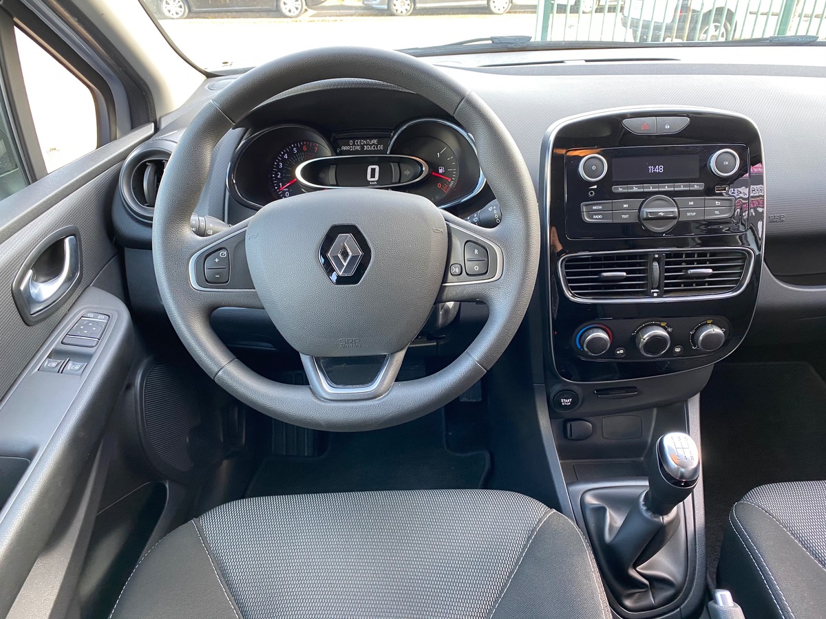 RENAULT Clio IV 1.2 73ch 5p 2000 kms! 1ere main g