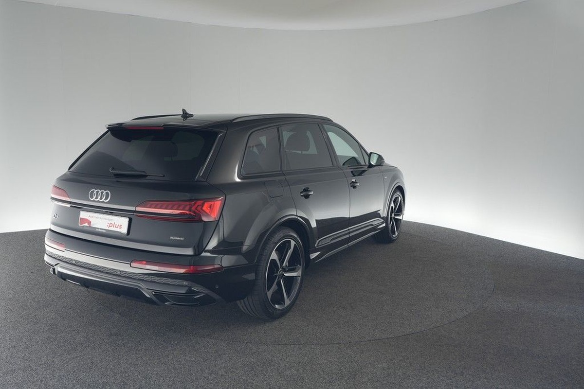 Audi Q7 II 55 TFSI e 394ch S line quattro Tiptronic 8/Attelage/Bang&Olufsen