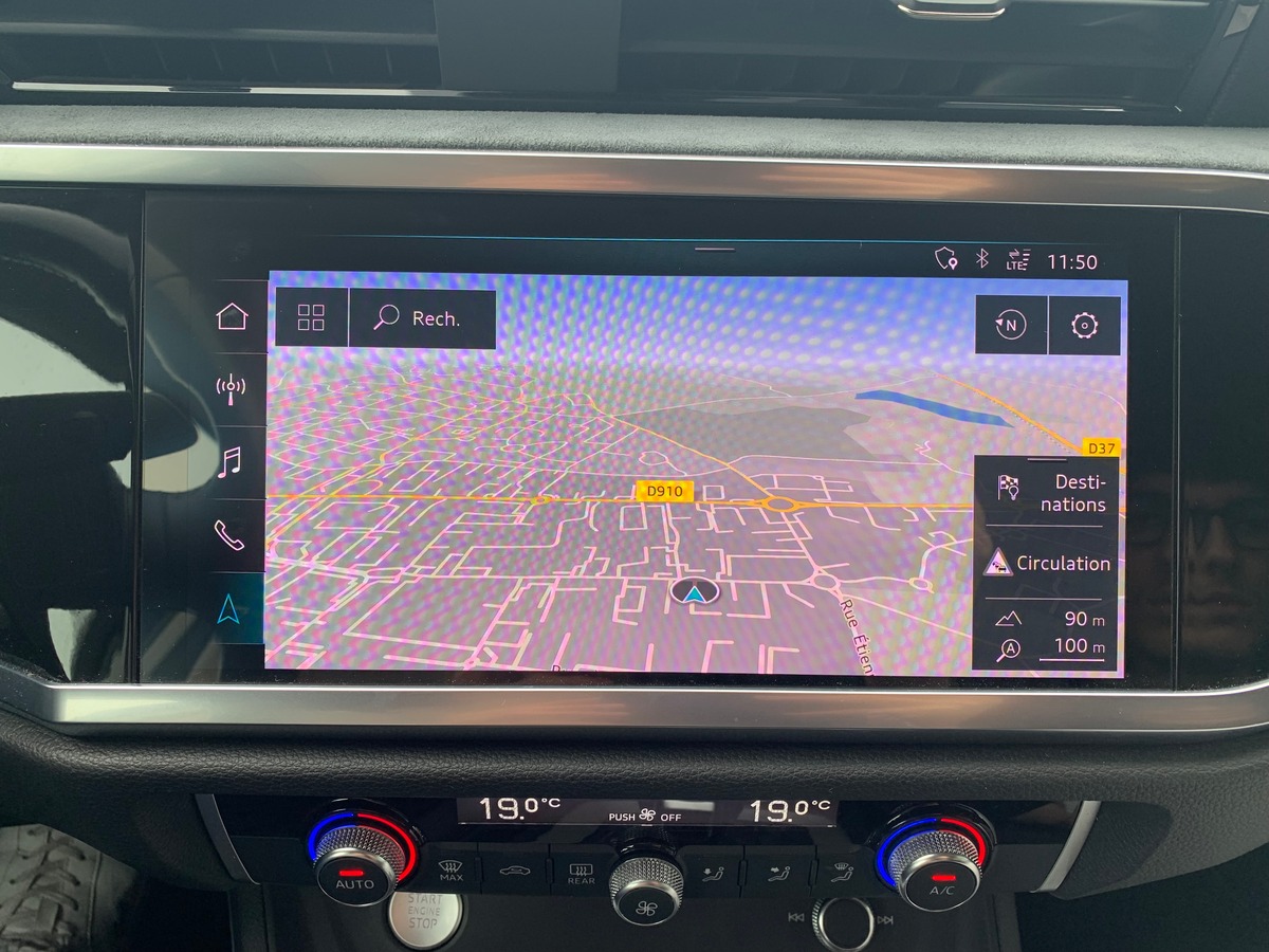 Audi Q3 DESIGN LUXE QUATTRO