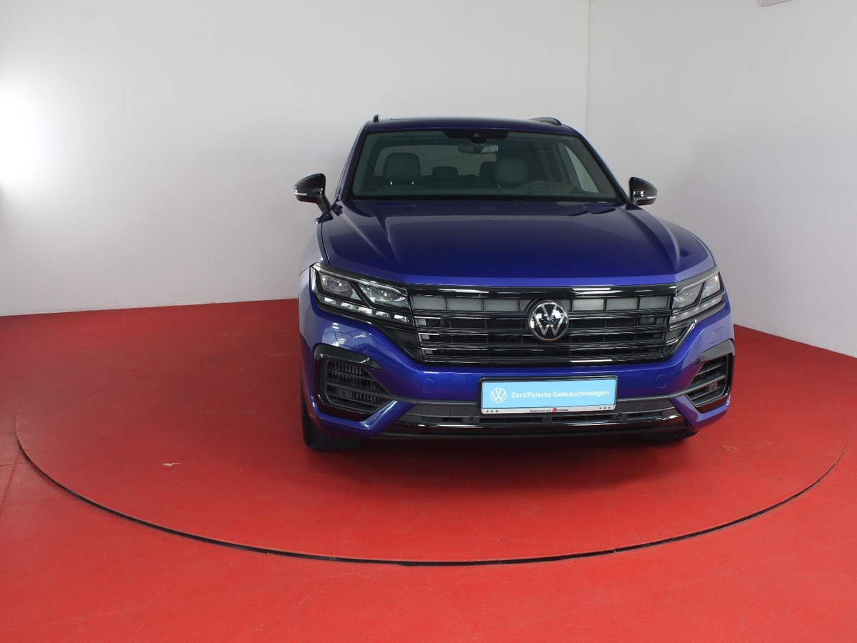 Volkswagen Touareg III 3.0 TSI eHybrid 462ch R 4Motion BVA8/Toit ouvrant/Attelage