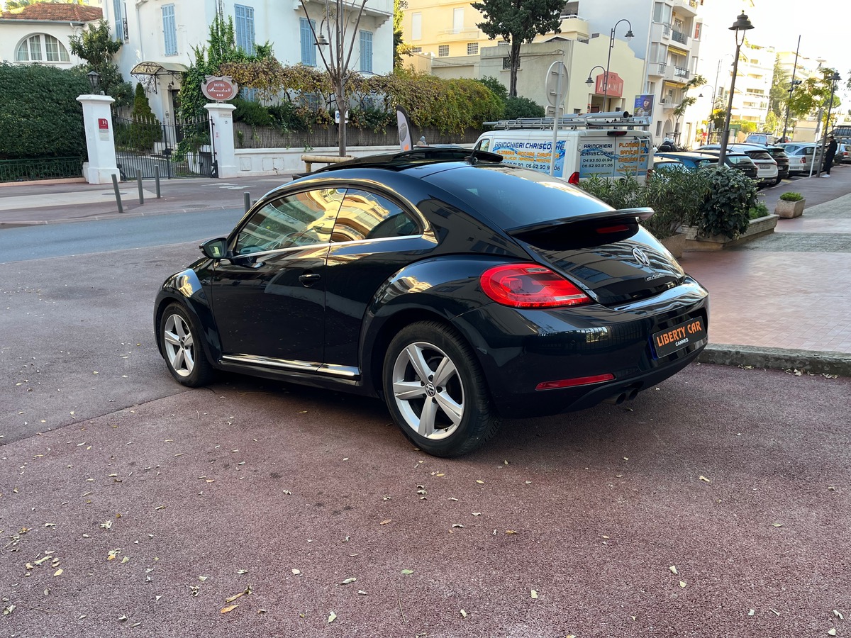 Volkswagen Beetle 2.0 tdi 140 cv/  DSG / Toit Ouvrant / ALL STAR