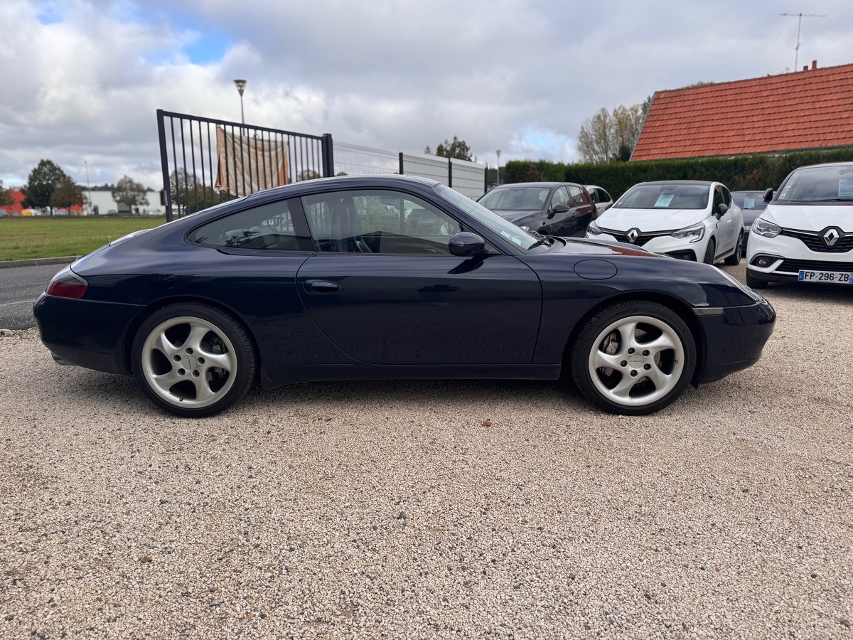 Porsche 911 carrera 4