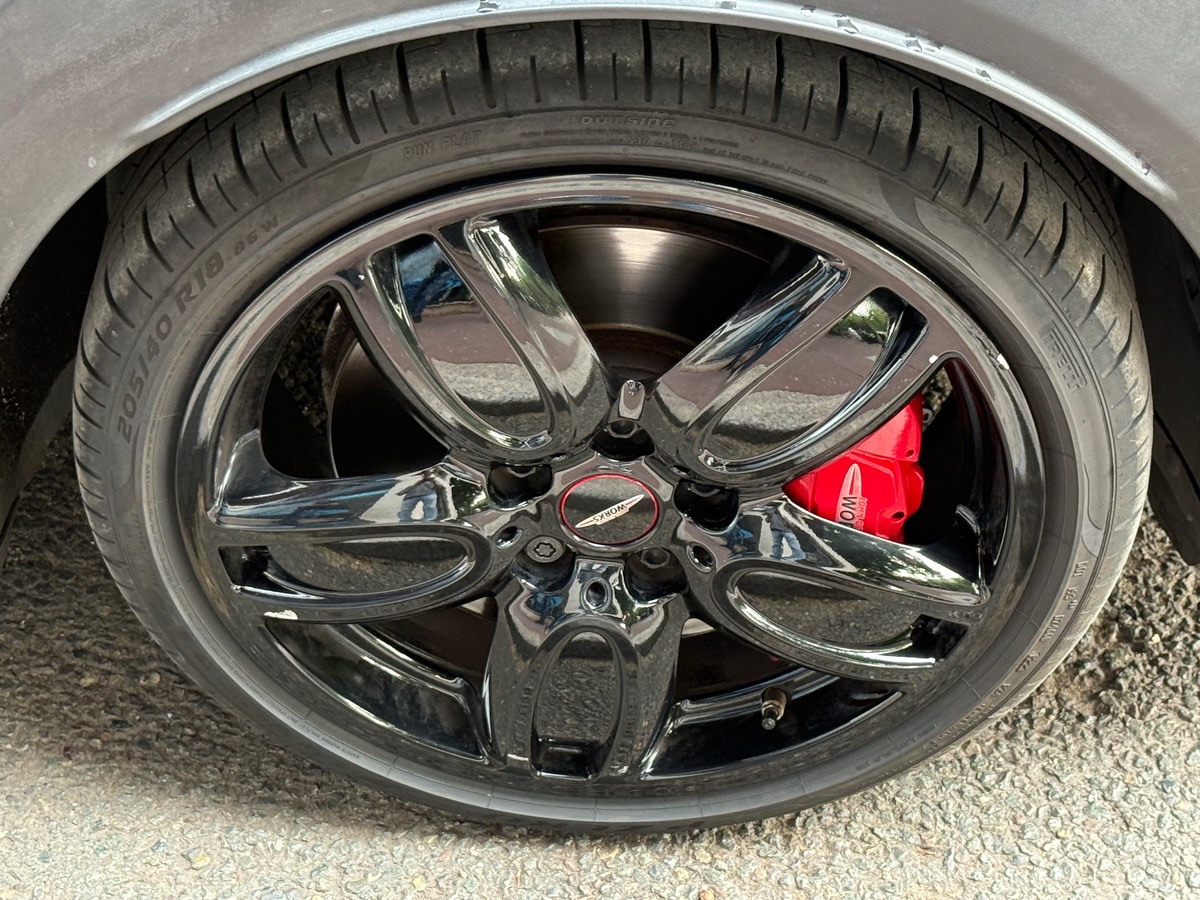 Mini Cooper III (F56) 2.0 231 JCW 231 BVA6 ligne d'echappement REMUS