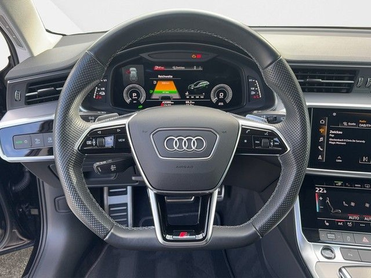 Audi A6 Avant V 55 TFSI e 367ch Compétition quattro S tronic 7 / hayon électrique / soutien lombaire