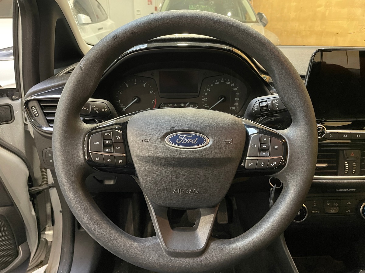 Ford Fiesta 1.0 ECOBOOST 95 COOL CONNECT