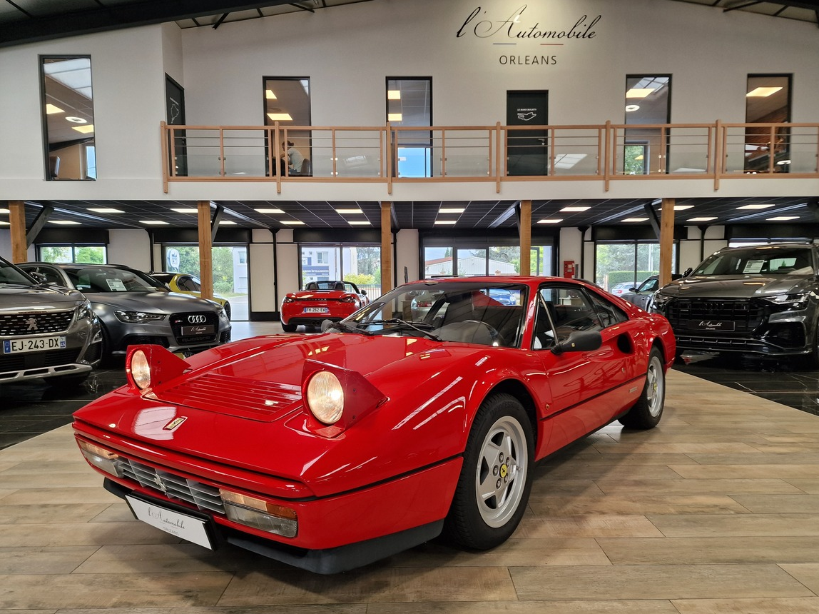 Ferrari 328 GTB 3.2 V8 270 DISTRIBUTION OK E