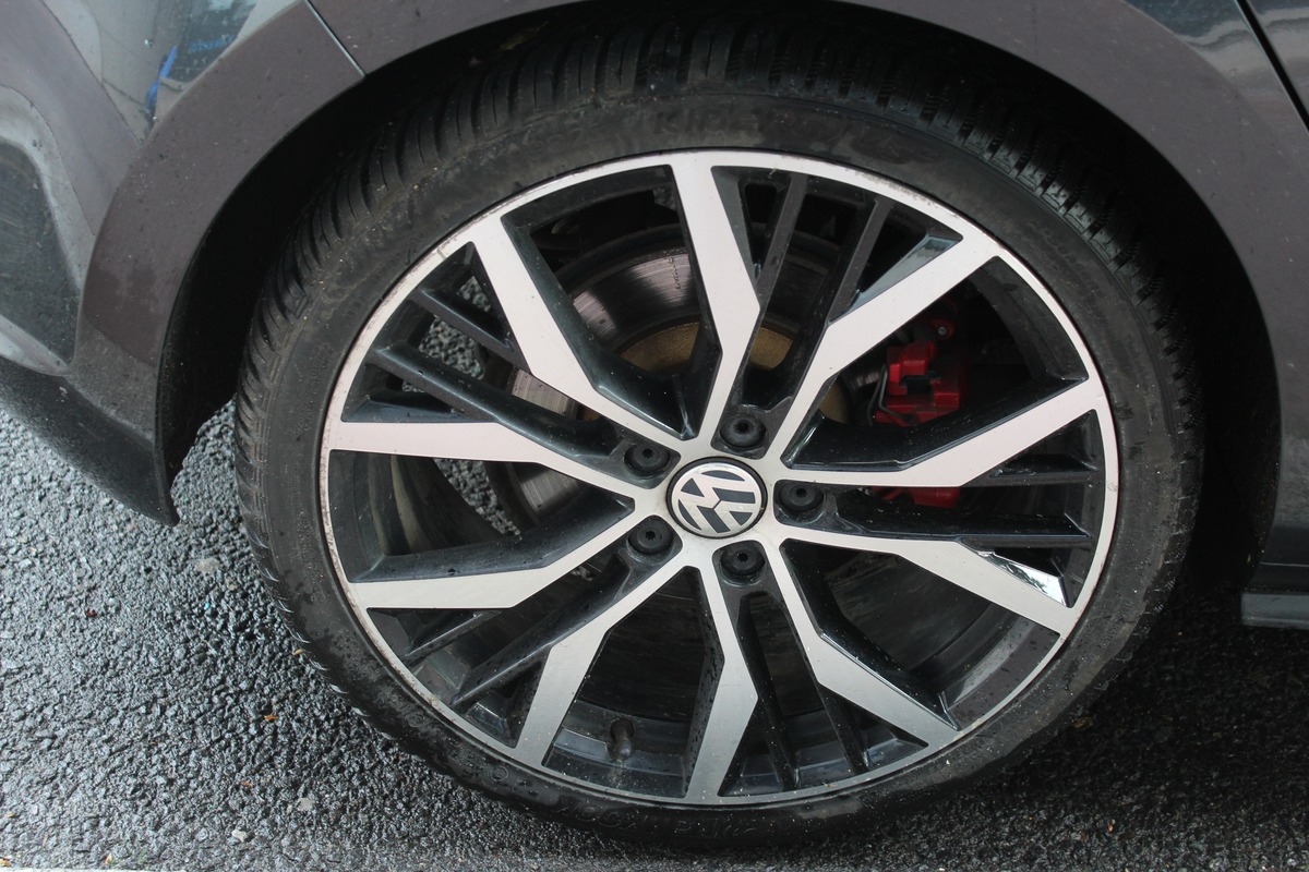 Volkswagen Golf VII GTD 2.0 TDI 184 BLUEMOTION TECHNOLOGY DSG6 5P