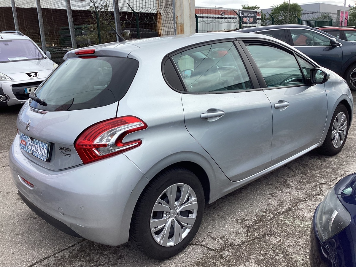 Peugeot 208 1.4 HDI Active