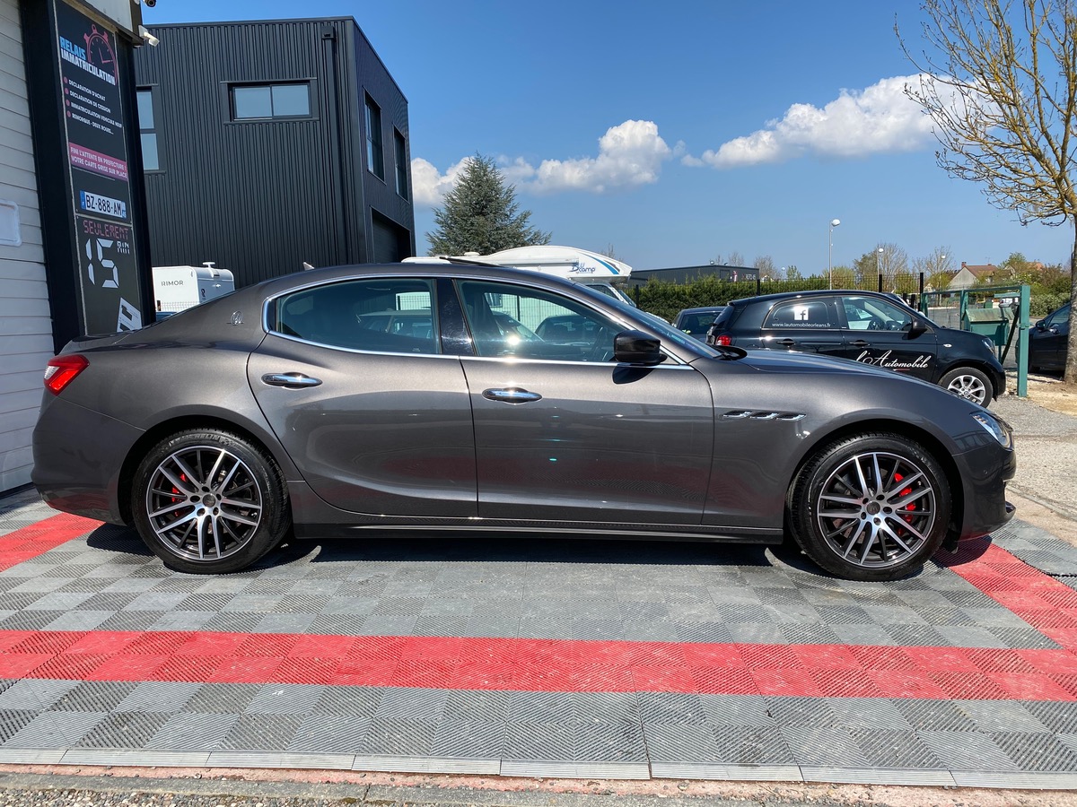 Maserati Ghibli Q4 3.0 V6 350 CV TOIT + OPTIONS v