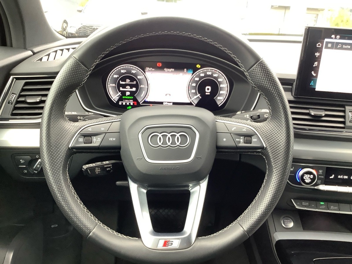 Audi Q5 Sportback 55 TFSI e 367ch S line quattro S tronic 7/Caméra/CarPlay/Jantes 20'' AudiSport