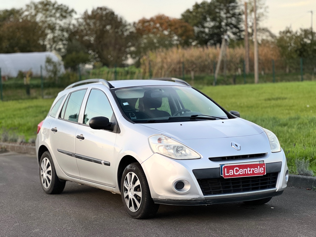 RENAULT Clio 1.5 dci attlage  clim