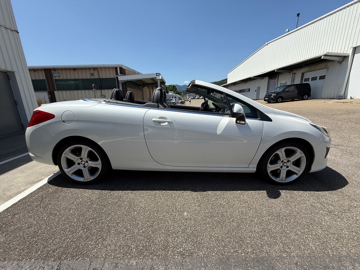 Peugeot 308 CC 1.6 156 cv Féline, Sièges chauffants, Sono JBL, Suivi Complet