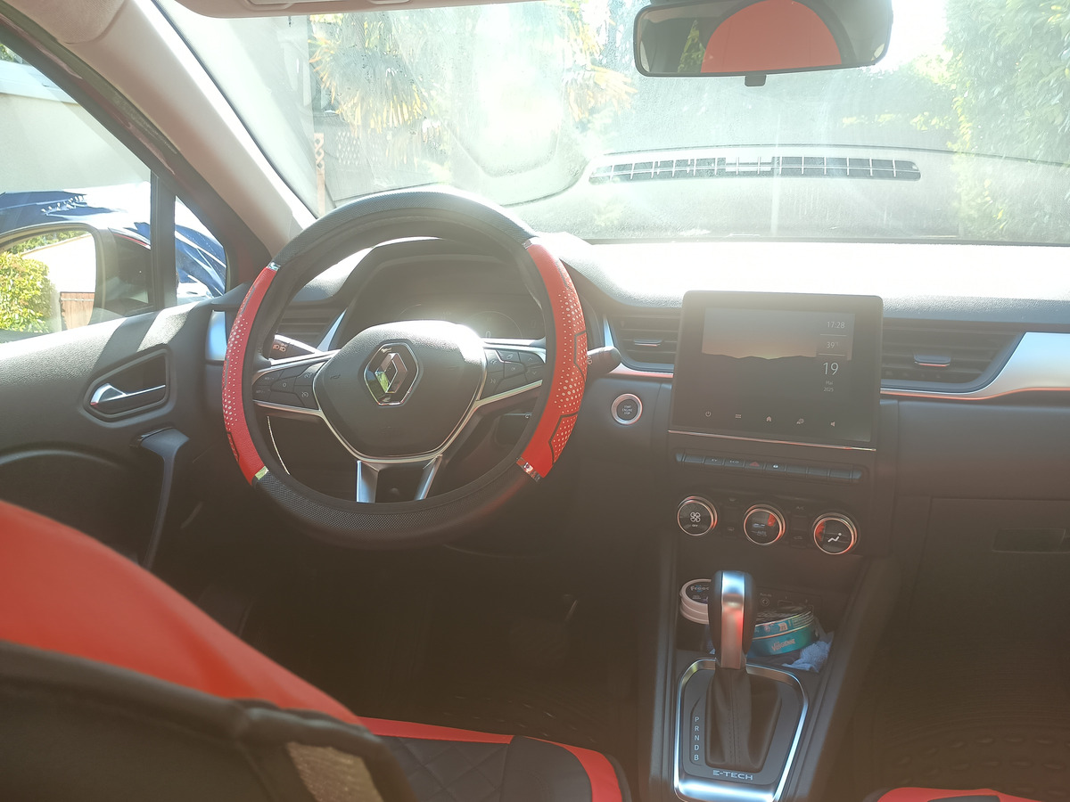 RENAULT Captur E -Tech hybride essence 145-21