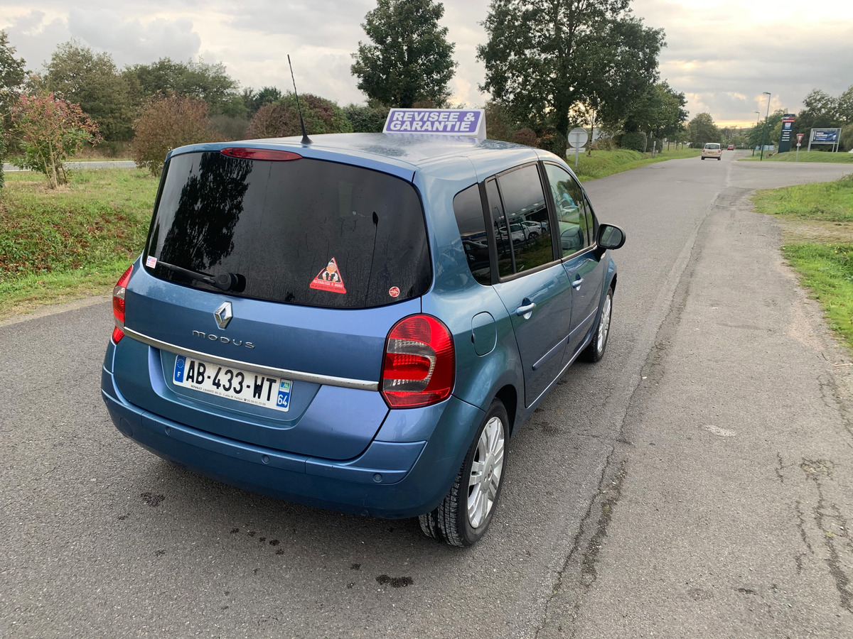 RENAULT Modus grand 1.5 dci - 85CH 153077KM