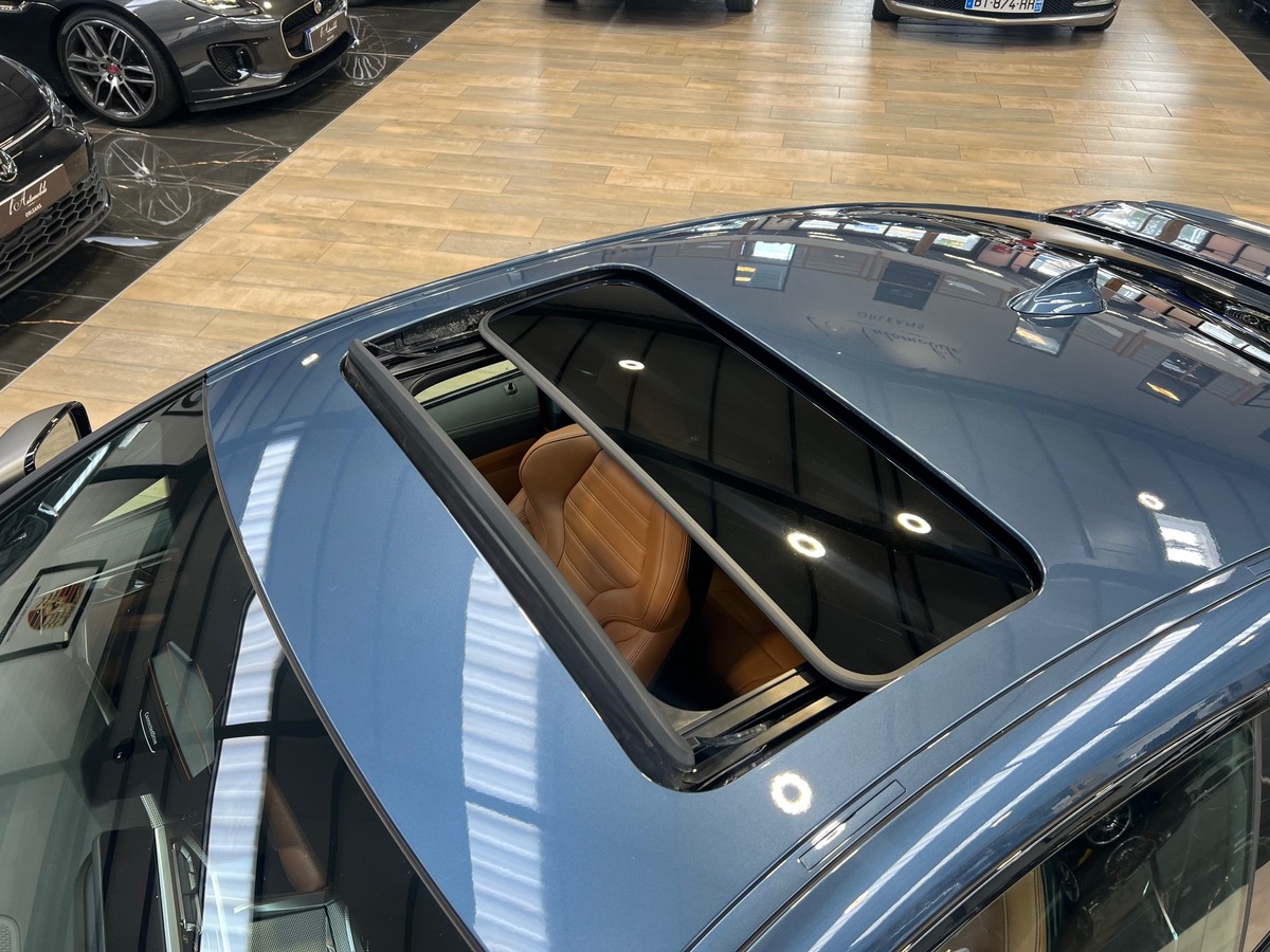 Bmw Série 4 Coupé (G22) M440I XDRIVE 374 BVA8 / Arctic Race Blue/Toit Pano