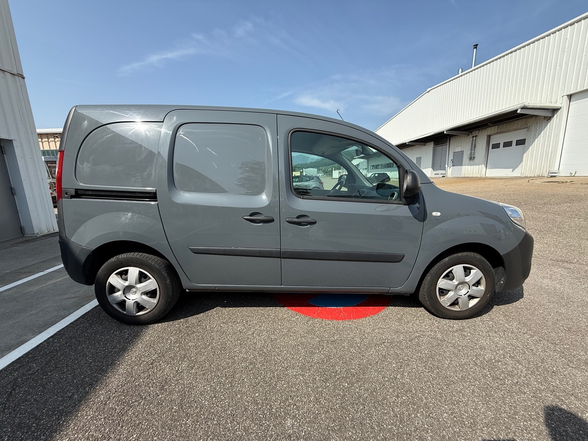 Nissan NV250 L1 1.5 dCi Fourgon 95cv N-CONNECTA, TVA RÉCUPÉRABLE, 3places, Suivi Complet.