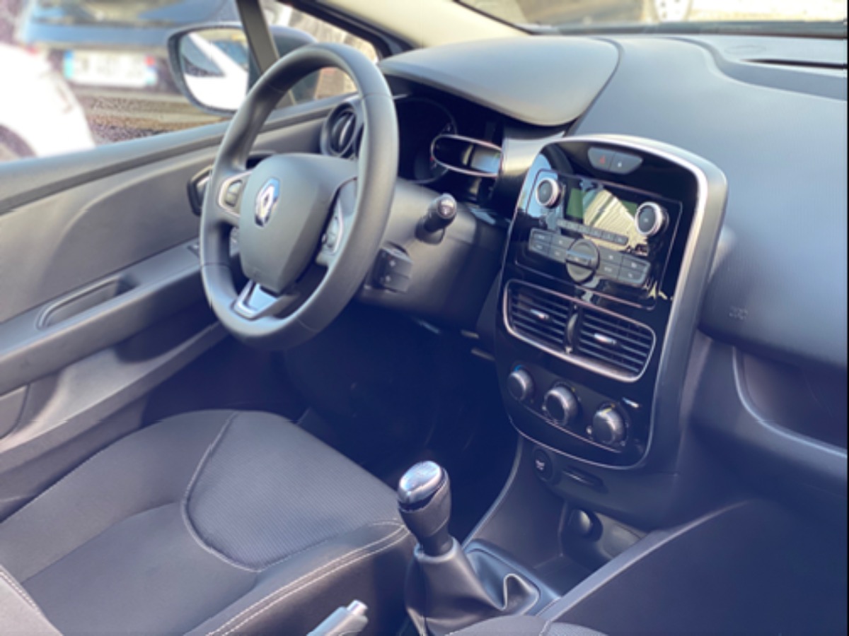 RENAULT Clio IV 1.2 73ch 5p 2000 kms! 1ere main g