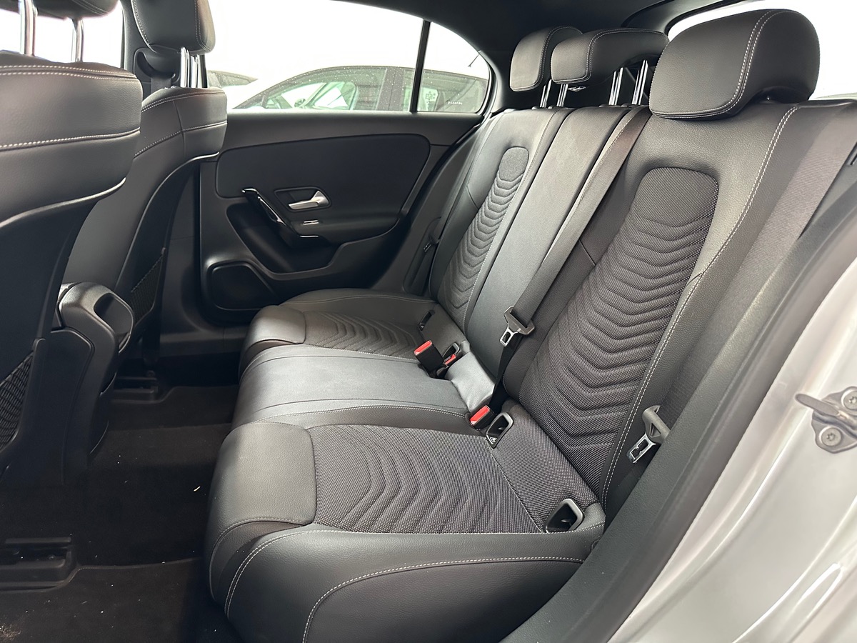 Mercedes-Benz Classe A 180 d 116ch Business Line 7G-DCT