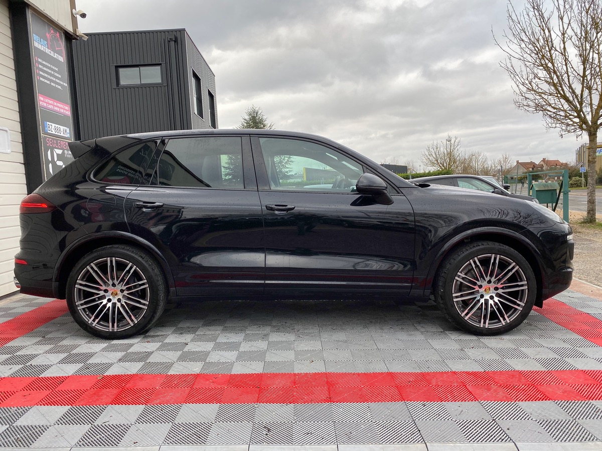 Porsche Cayenne 3.0D 262ch 1ere main full A