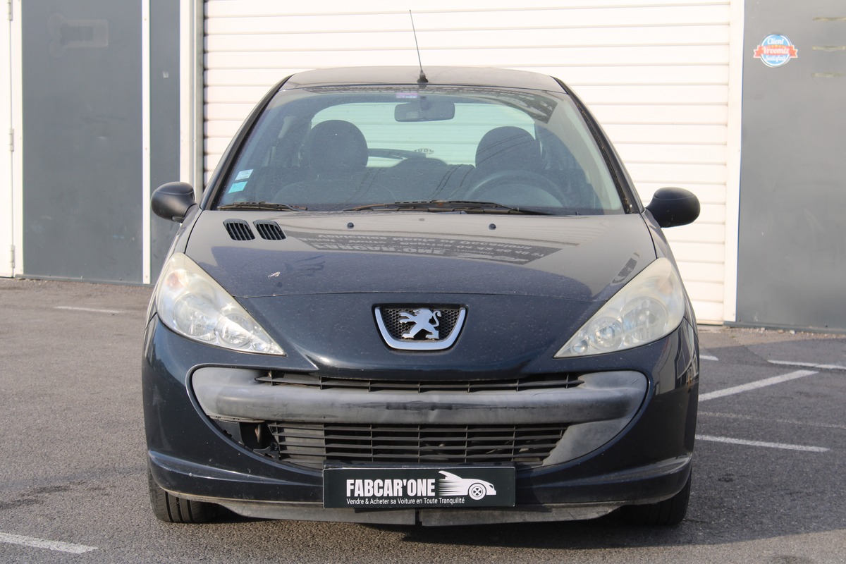 Peugeot 206 + 1.1 60cv - VENTE A MARCHAND SANS GARANTIE et sans Contrôle Technique