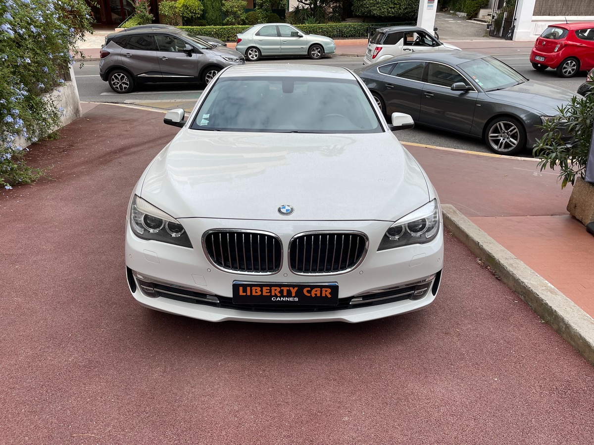 Bmw Série 7 730 xdrive 258CV LUXE Véhicule FR