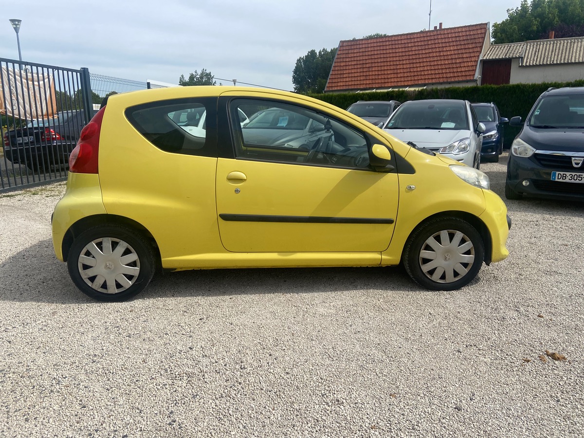 Peugeot 107 1.0