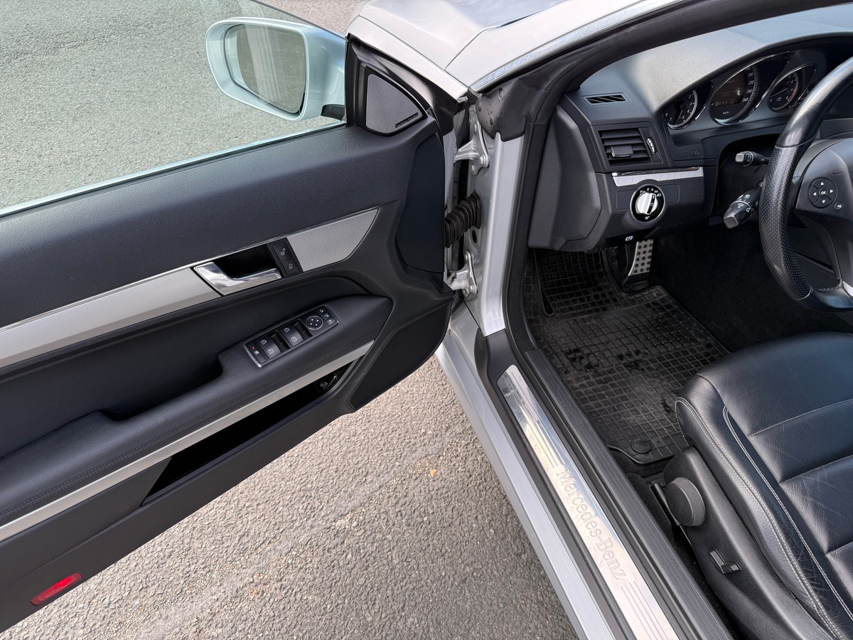 Mercedes-Benz Classe E Coupé 350 CGI V6 PACK AMG 7G-TRONIC BlueEFFICIENCY 292CH