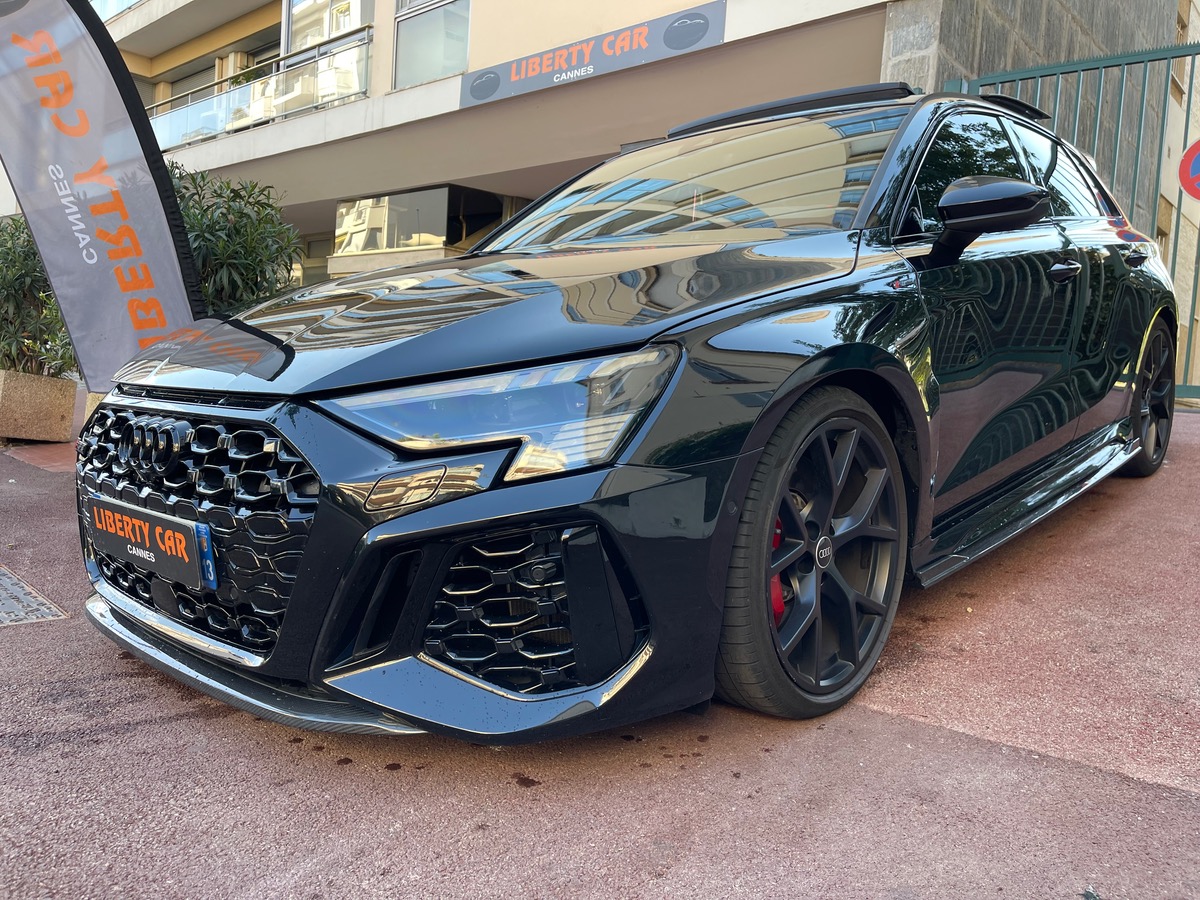 Audi RS3 TFSI 400 CV / Pack RS / Pack Carbone / Toit Ouvrant / VF / Ligne RAGAZZON/ Ciel étoilée