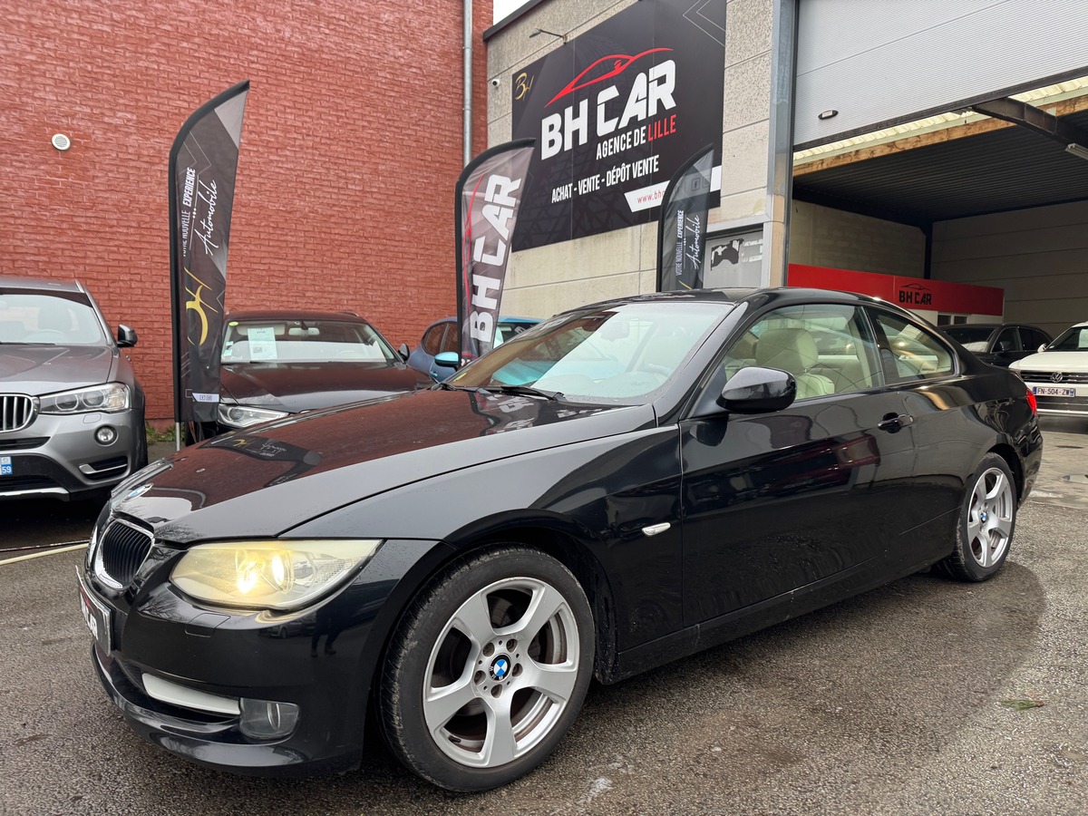 Image: Bmw Série 3 320 cd 2.0 163 coupé pack M interieur