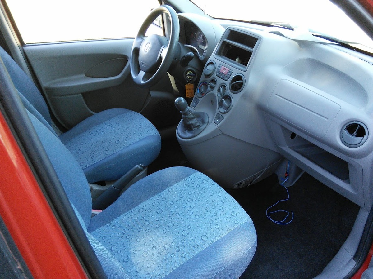 Fiat Panda 1.1 i ECO 54 cv DISTRIBUTION NEUVE