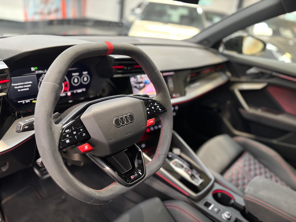 Audi RS3 SPORTBACK 2025 2.5 TFSI 400 QUATTRO S TRONIC 7