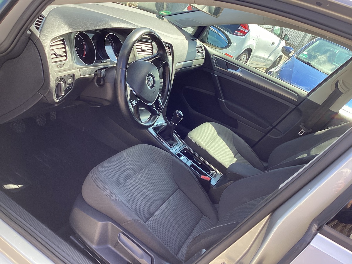 Volkswagen Golf 1.2 TSI Comfortline  Blue Motion Tech