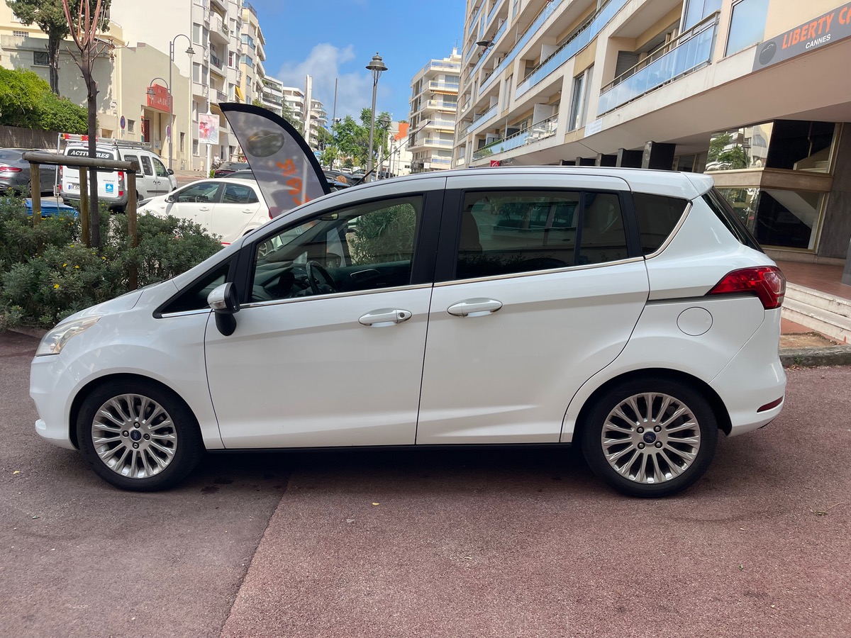 Ford B-max 1.0 SCTI 125 CV / Clim Auto / Radar / Finition Titanium