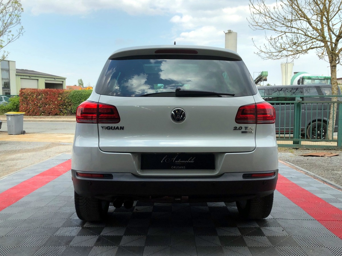 Volkswagen Tiguan II 2.0 TDI 140 BVA CARAT 4MOTION