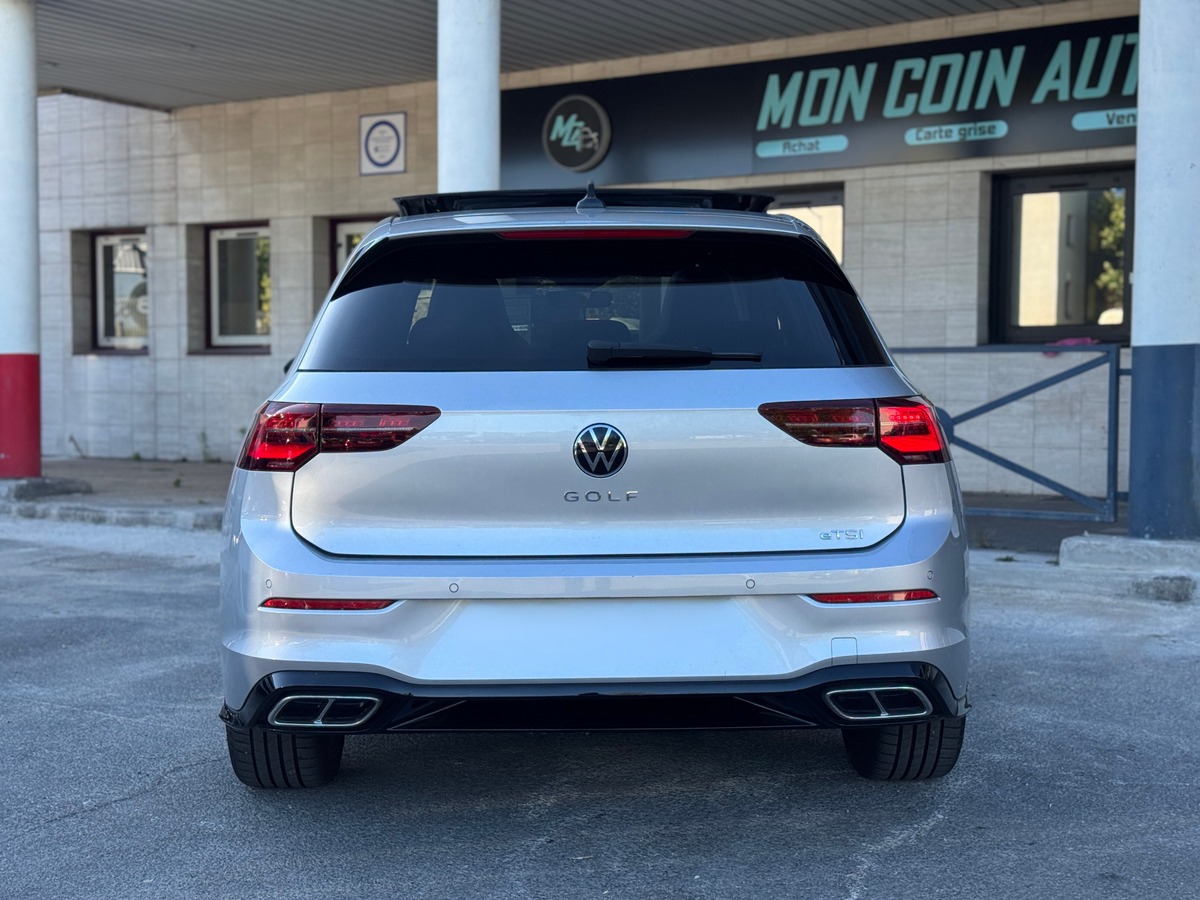 Volkswagen Golf VIII 8 R line 1.5 eTSi DSG7 150 cv - Toit Ouvrant - IQ Light - Full options *