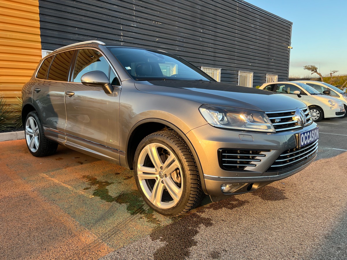 Volkswagen Touareg II Phase 2 3.0 TDi V6 BlueMotion Tiptronic 262 ch R LINE Boite automatique