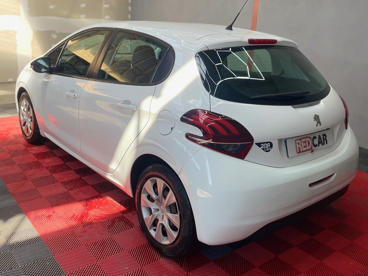 Peugeot 208 1.6 hdi Like 75ch Garantie 6 mois ✅