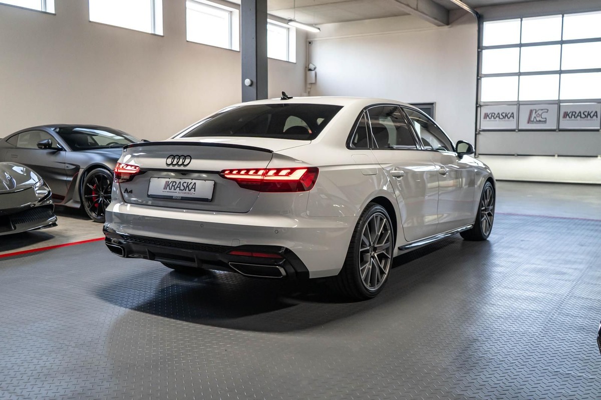 Audi A4 V 40 TDI 204ch Competition S tronic 7