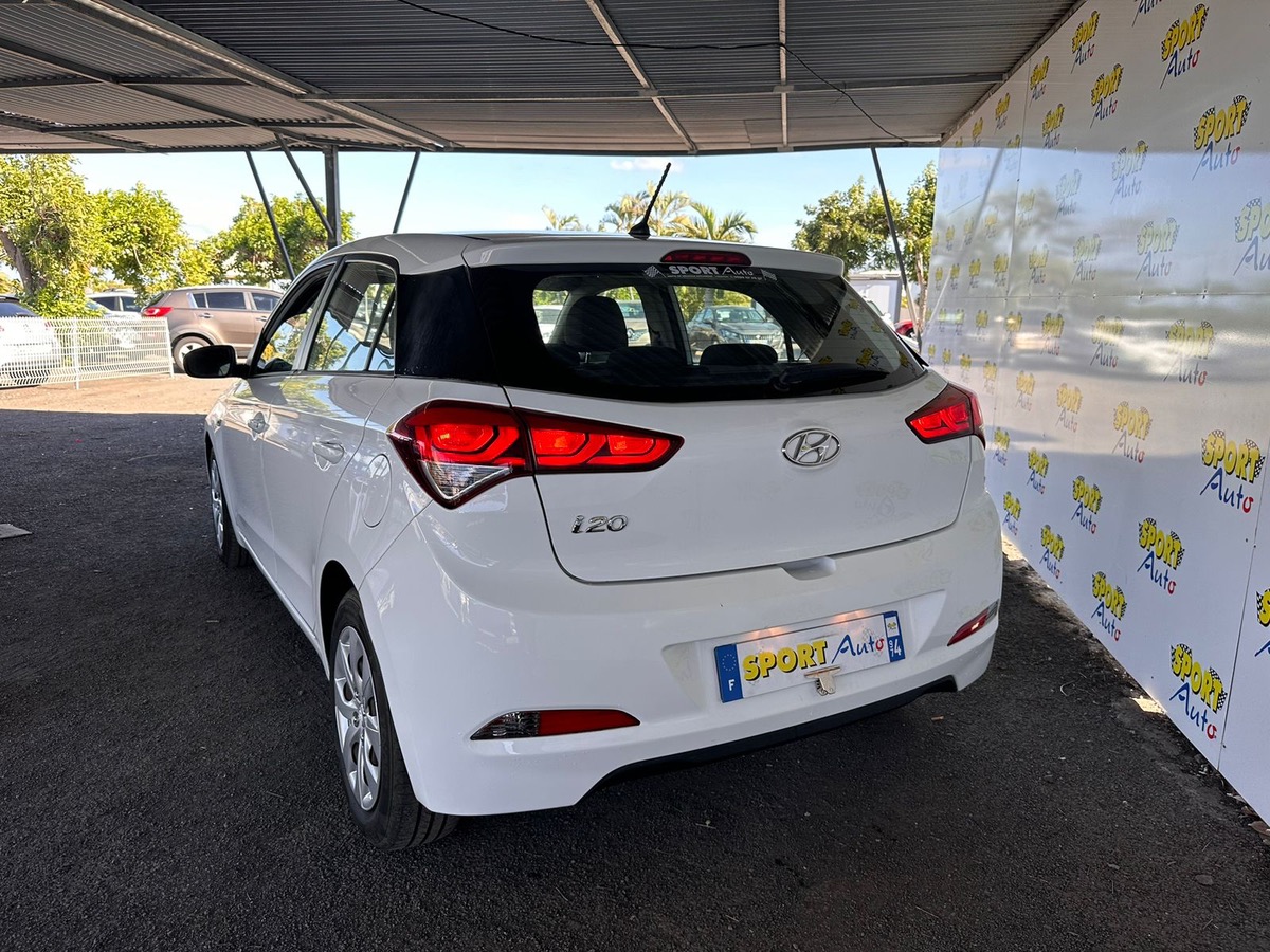 Hyundai i20 1.2 84 SPORT AUTO