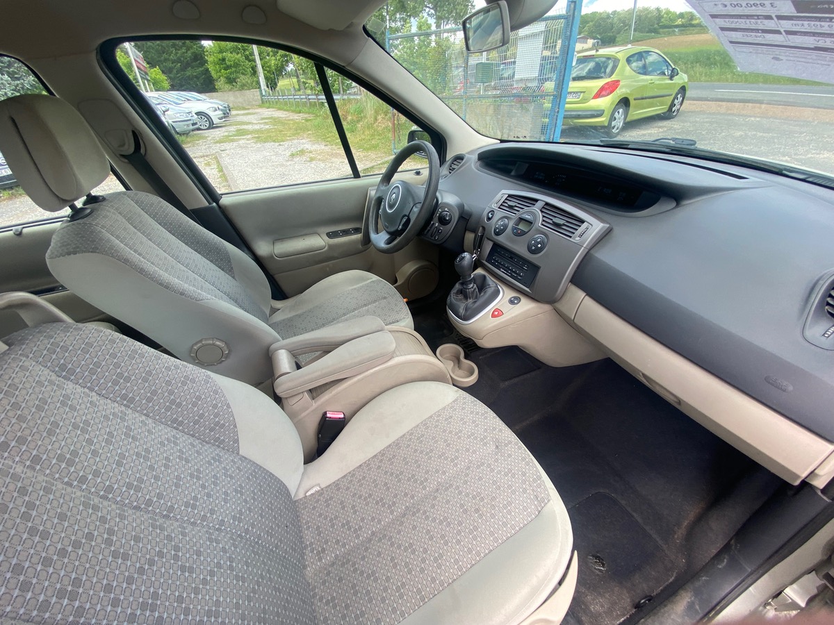 RENAULT Scenic II 1.5 dci 105cv 149000km 1ere main 