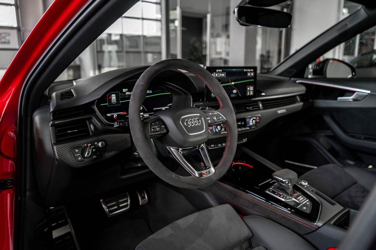 Audi RS4 V 2.9 V6 TFSI quattro tiptronic 8 ABT POWER S 510ch
