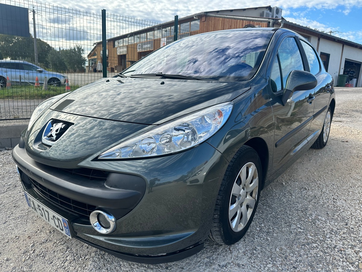 Peugeot 207 1.4 16v 90 ch