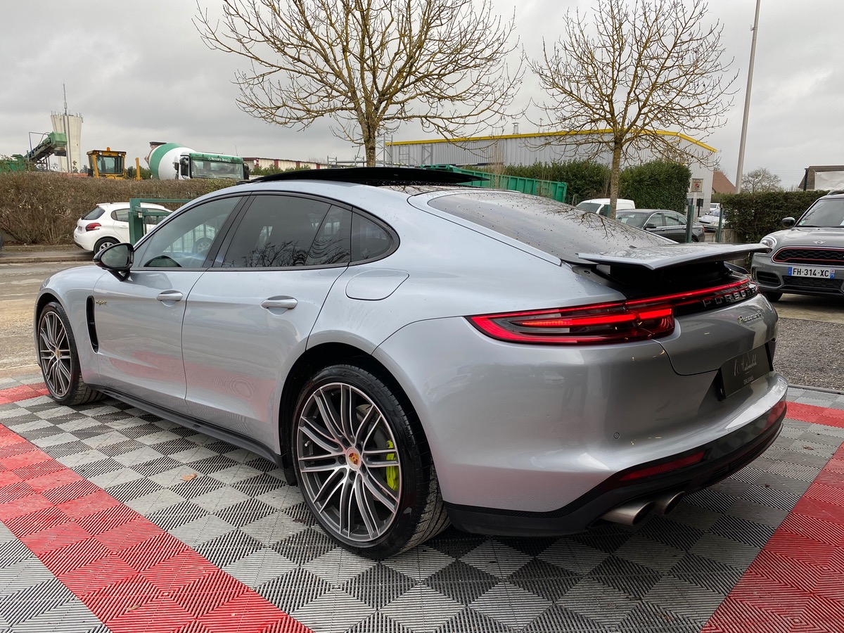 Porsche Panamera 4 E-Hybrid PDK 1'MAIN FULL yy