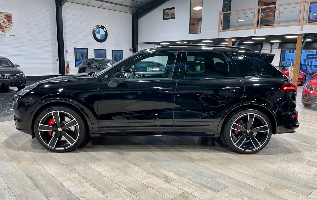 Porsche Cayenne II (2) GTS 3.6 440 Tiptronic e