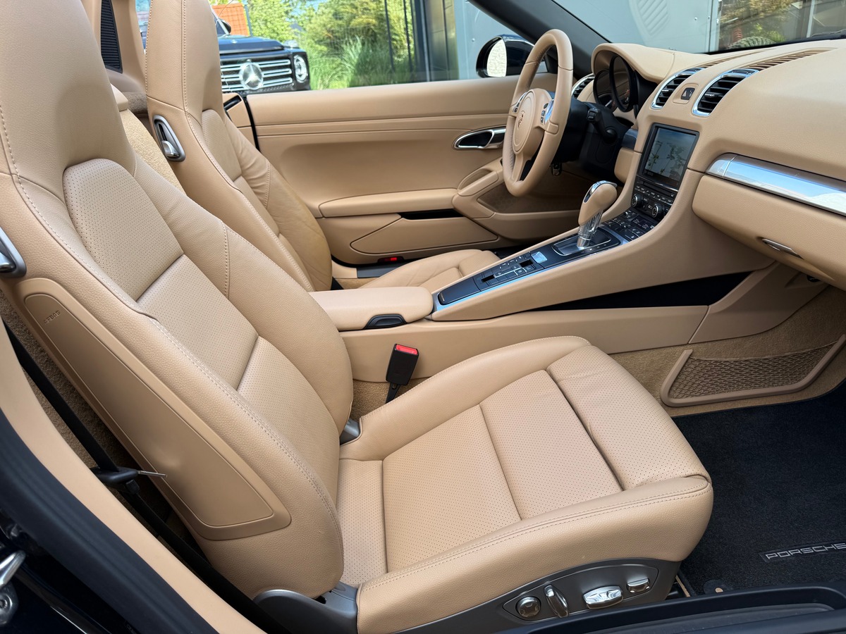 Porsche Boxster 2.7L  / 265 CH / 42372 KMS