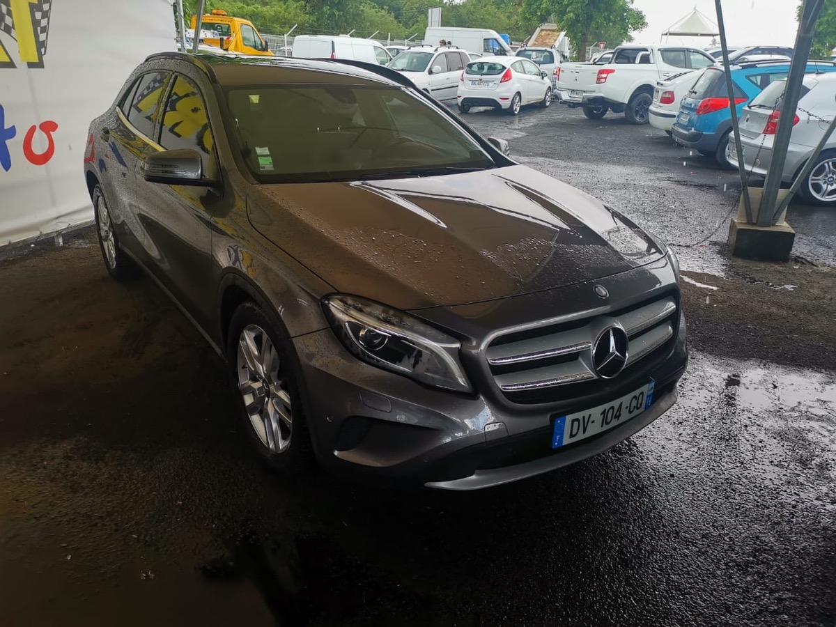 Mercedes-Benz GLA 200 cdi - bv 7g-dct
