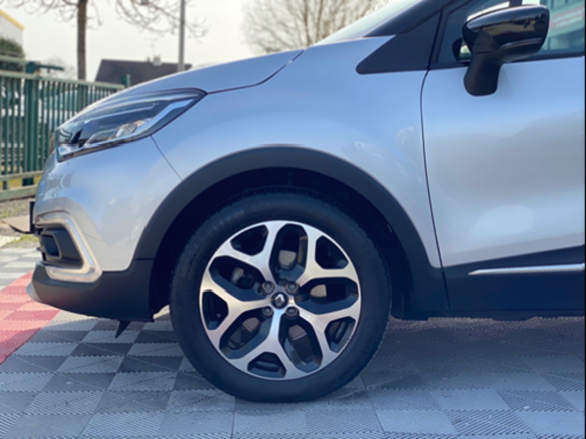 RENAULT Captur 1.5 dci 110ch ph2 INTENS camera g