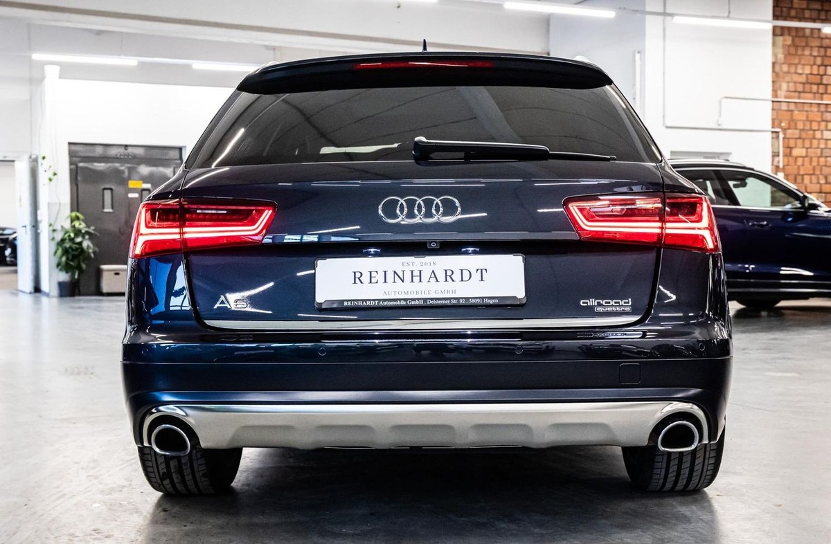Audi A6 Allroad 3.0 V6 TDI 272ch Avus quattro S tronic 7 Bose Toit ouvrant Attelage
