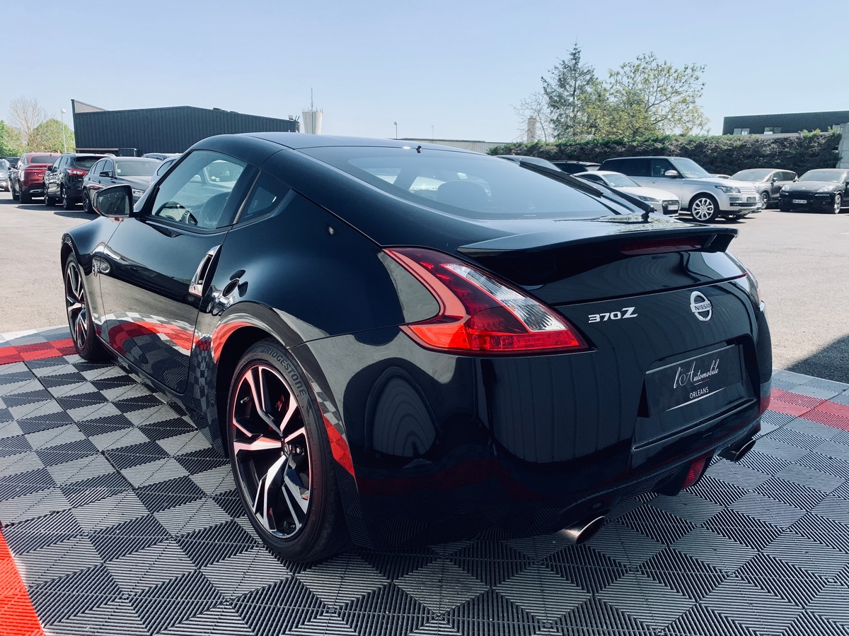 Nissan 370Z 3.7 i V6 Coupé 328 ch