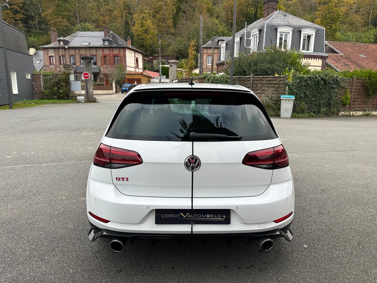 Volkswagen Golf 7 GTI TCR 2.0 TFSi DSG7 290 cv